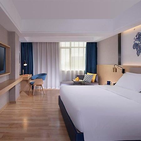 Kyriad Marvelous Hotel Dongguan Changan Light Rail Station Eksteriør billede