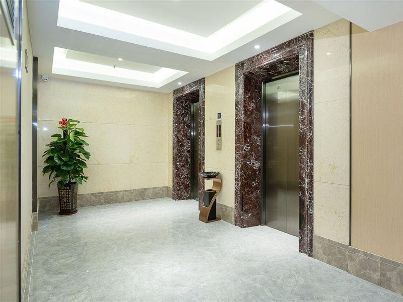 Kyriad Marvelous Hotel Dongguan Changan Light Rail Station Eksteriør billede